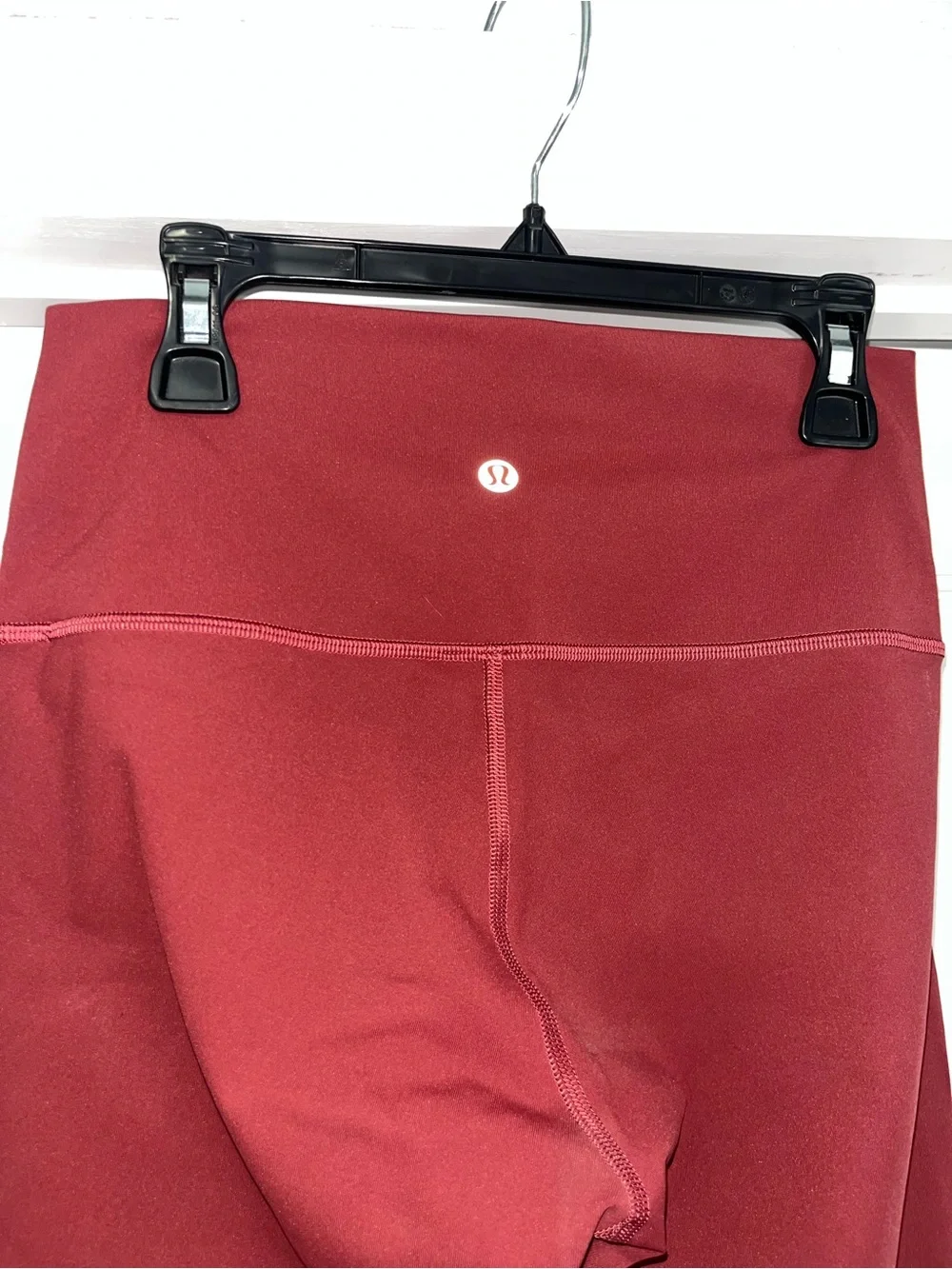 Lululemon rose color leggings